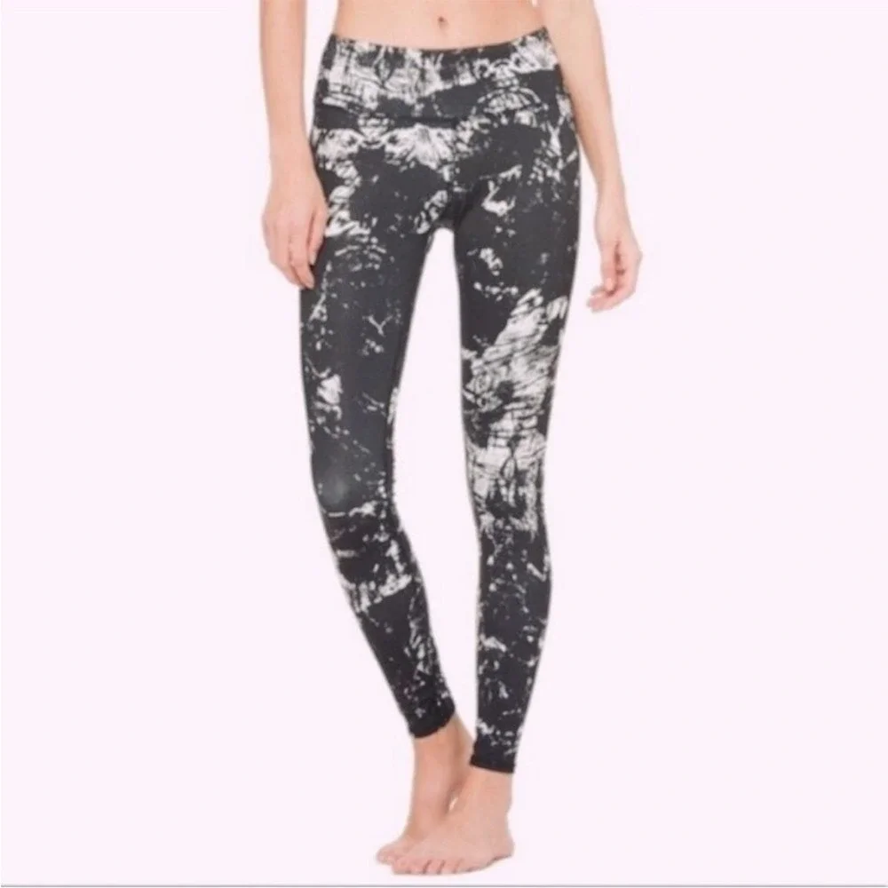 Alo Yoga Airbrush Legging Black Magma Size‎ S